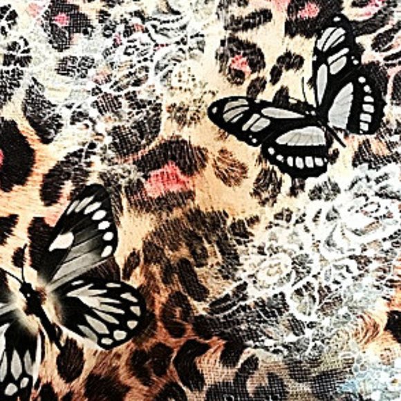 iB DIFFUSION Animal Print & Butterflies Sleeveless Maxi Dress - Picture 4 of 5